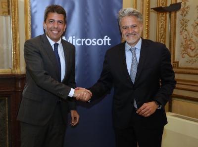 Carlos Mazón se reúne con el presidente de Microsoft España